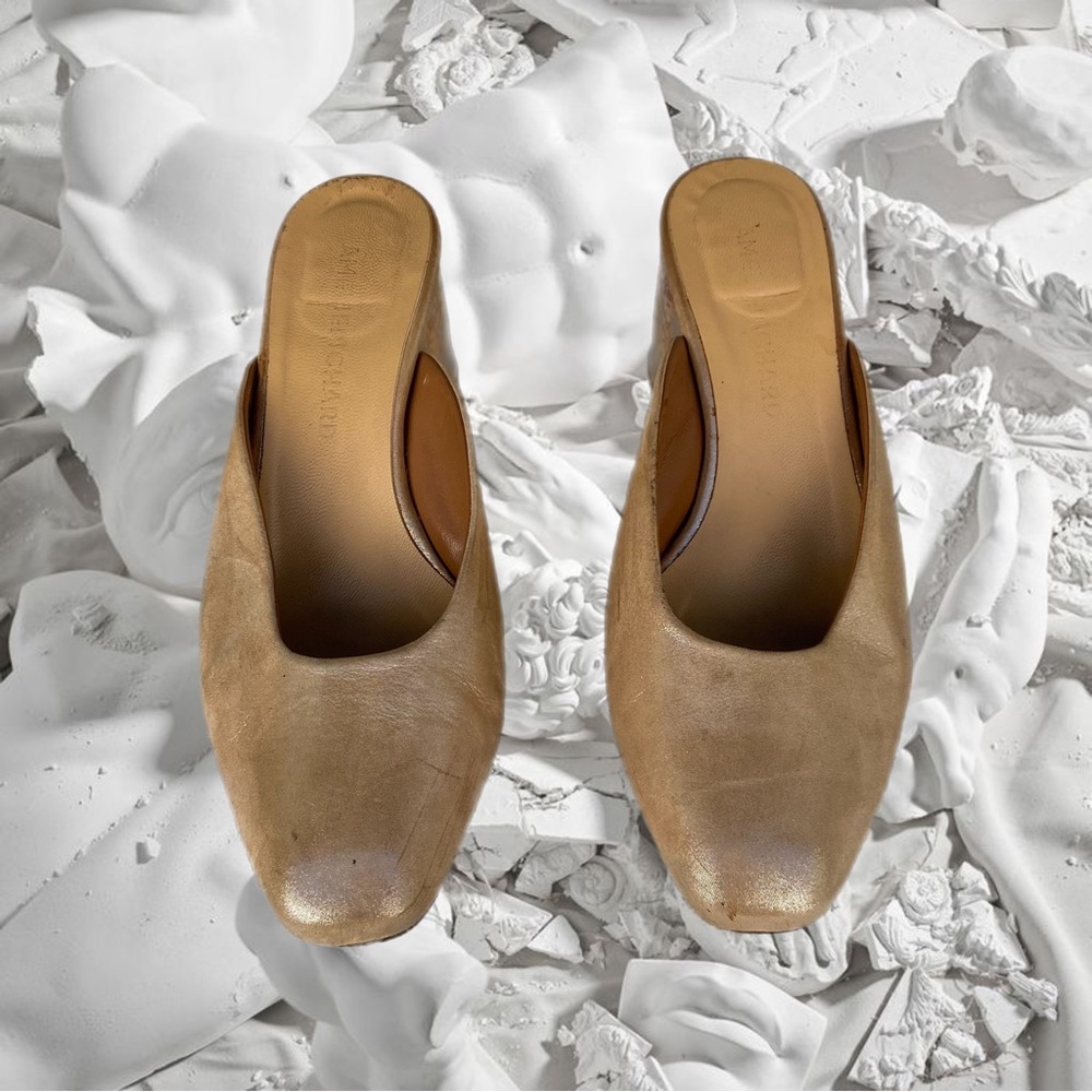 • AMELIE PICHARD MULES